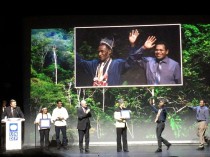 Filip Damen (Wanang Conservation) and Pagi Toko (BRC) receiving the UNDP Equator Prize 2015 in Paris for “innovative conservation” in Wanang.